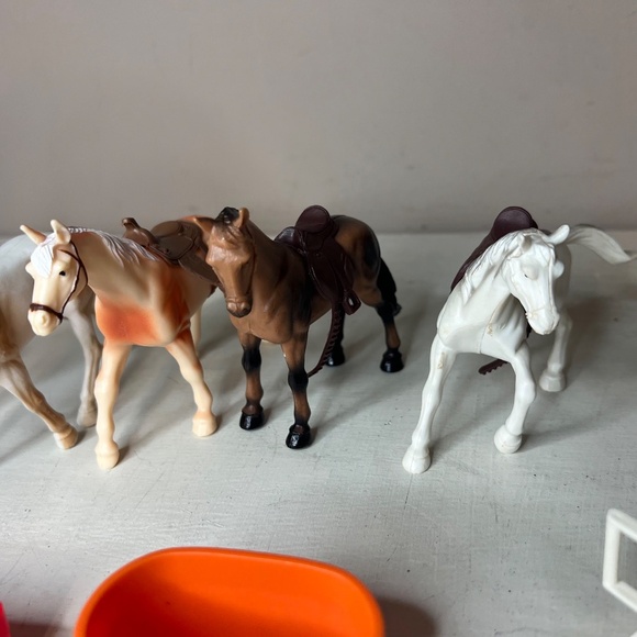 Vintage New Ray Horses & Riders Toy Figure Lot - Picture 5 of 7